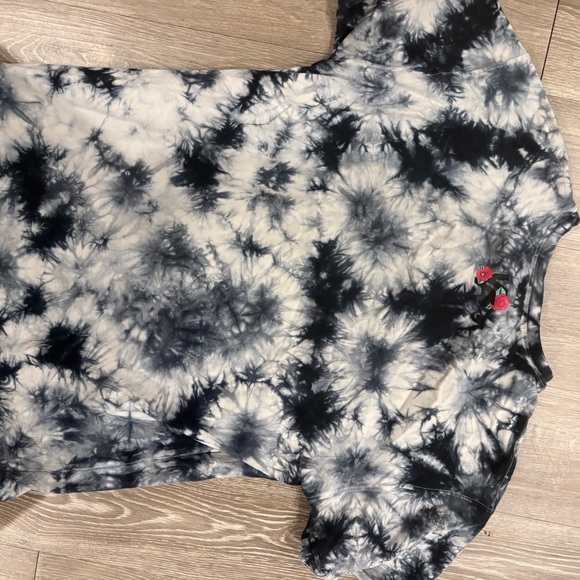 YoungLA Floral Hummingbird Tee - Black and Cream - Picture 4 of 4